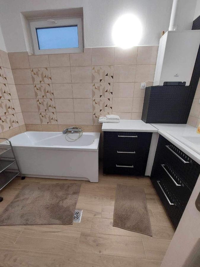 Almos Vendeghaz Appartement Hajdúszoboszló Buitenkant foto
