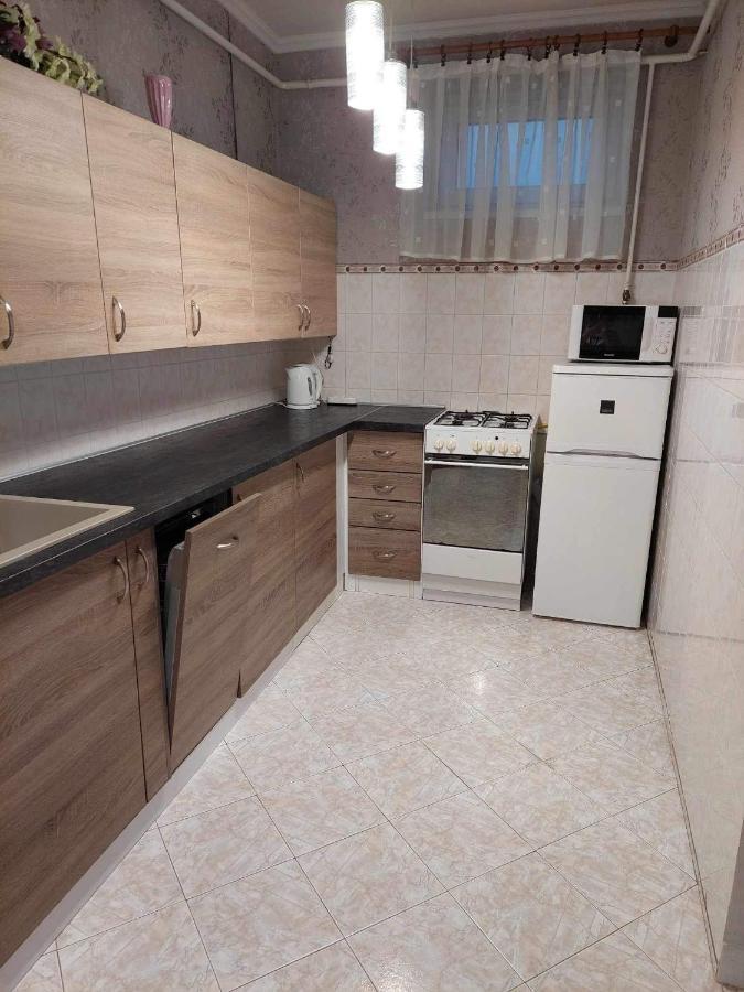 Almos Vendeghaz Appartement Hajdúszoboszló Buitenkant foto